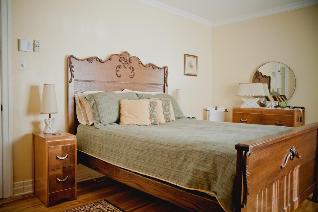 Maison Des Jardins B & B 4*